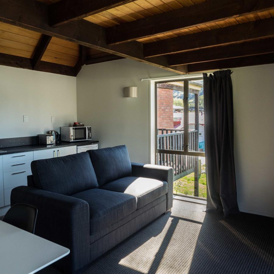 Duvauchelle Seaside Motel Eksteriør billede